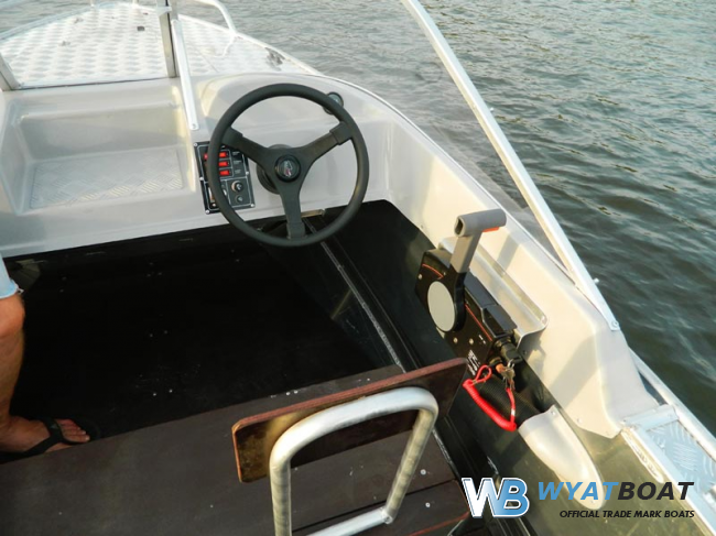 Wyatboat-490